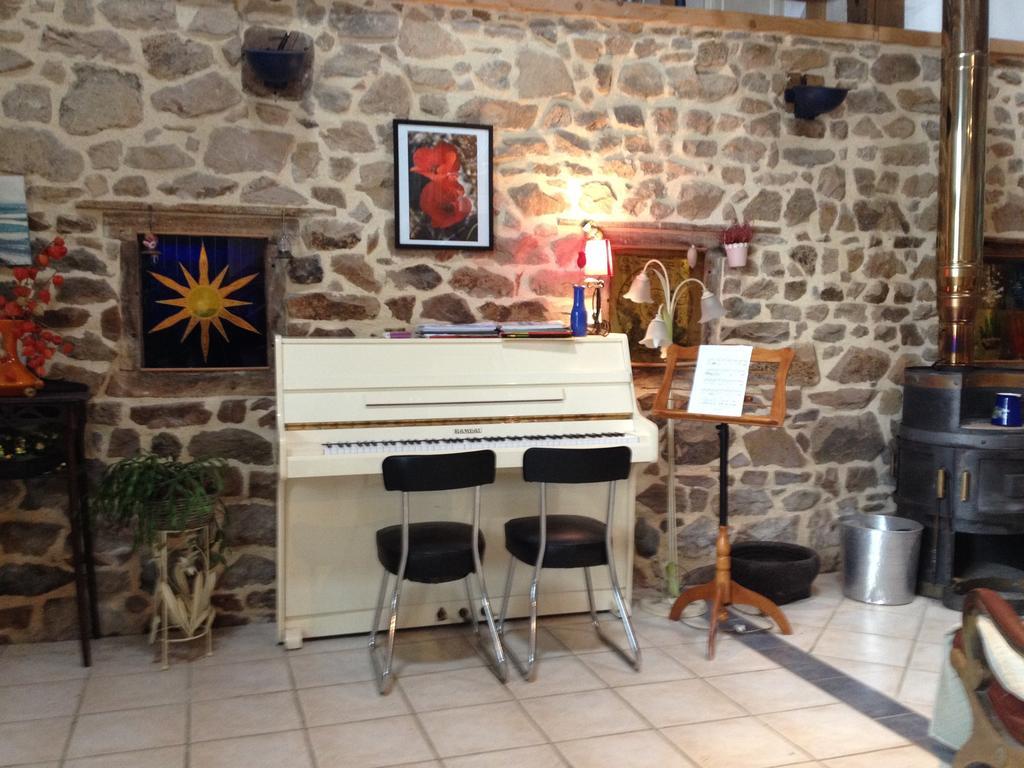 Le Pigeonnier De Quarre Bed & Breakfast Exterior foto